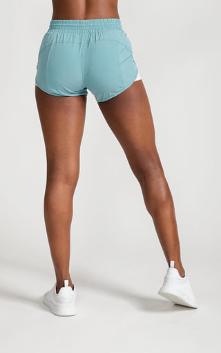 Women's Elevate Short 3" in Slate