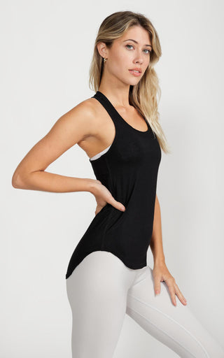 Performance Tank in Black