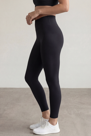 Contour High-Rise Legging 23" in Black