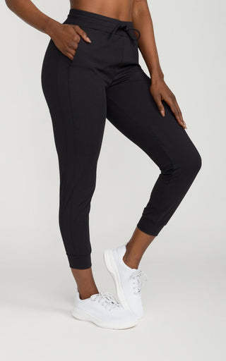 The Movement Jogger 26" in Black