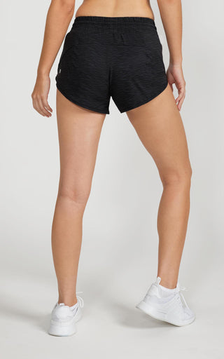 Women's Elevate Short 3" in Black