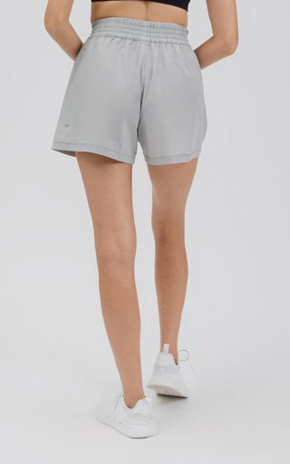 Summit Short High-Rise Woven Stretch - Light Gray