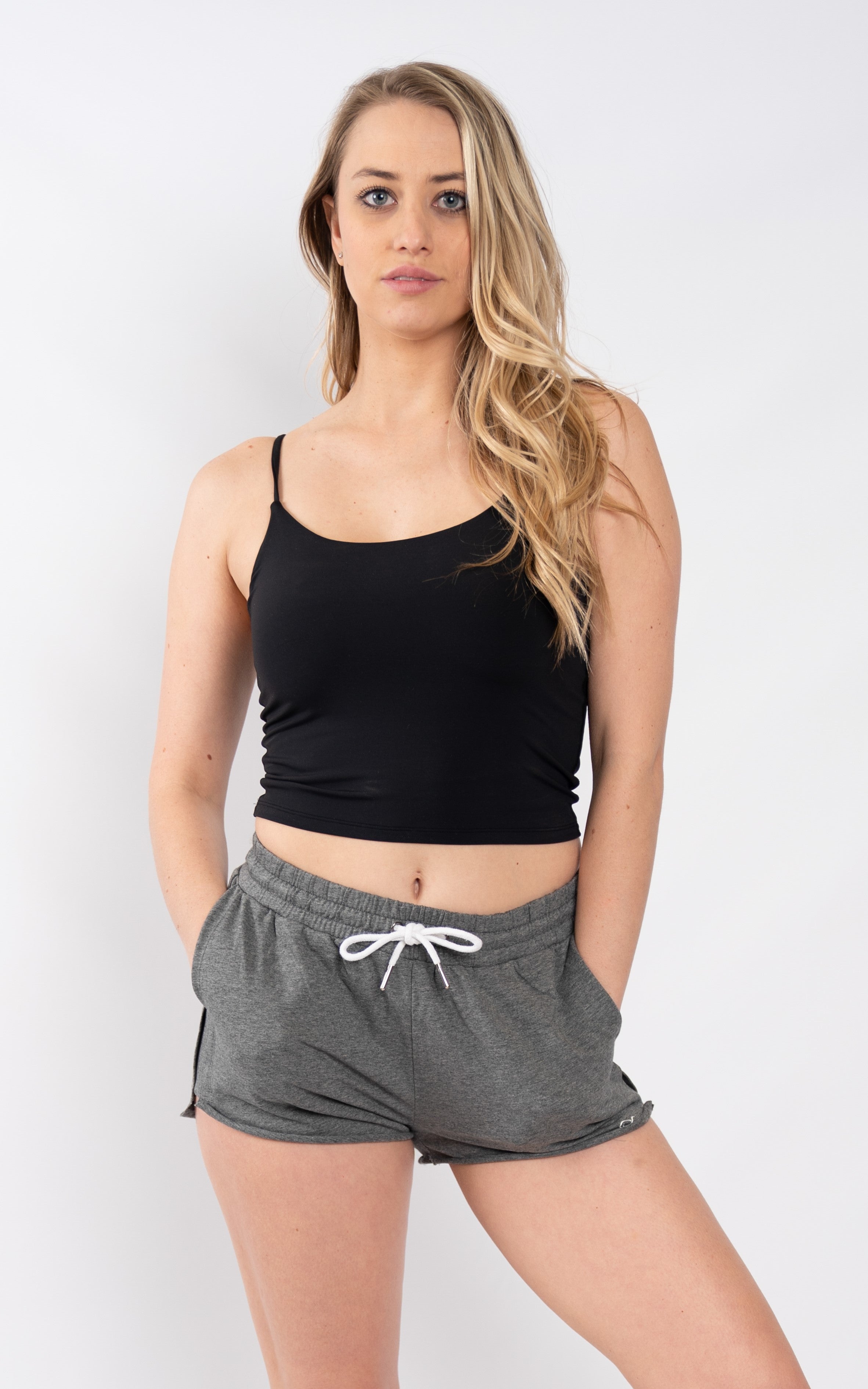 Cropped Active Tank in Black - Southern Athletica