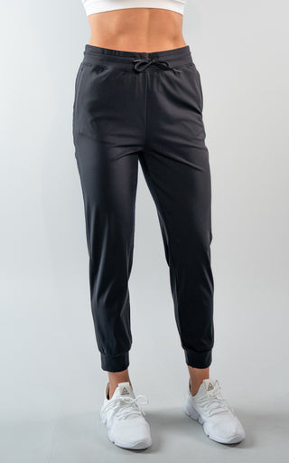 The Movement Jogger 26" in Black